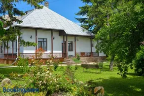 Casa Humulesti, fii vecinul lui Ion Creanga - Image 1