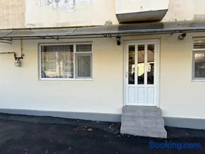 Central Apartment - Image 4