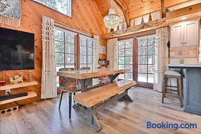 Cozy Chic Chalet - Enchanting & Fun Family Retreat - Hot Tub & Fire Pit - Dog Friendly - Image 1