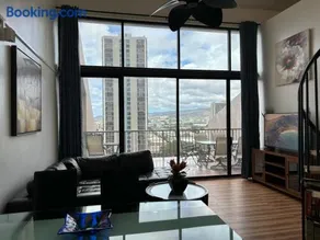 Downtown 2BR Huge Patio Free parking WiFi - Image 1