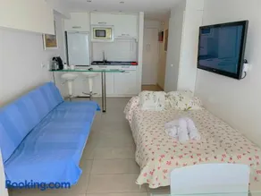Estudi a primera línia de mar - Image 1