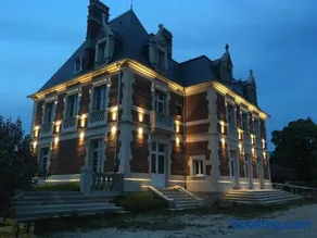 Château du Mont de Guny - Image 1