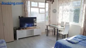 Prima Guest House 2 - Image 2