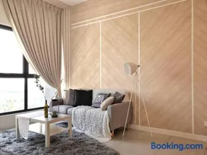 Pavilion Premier Suite Puchong - 6-7pax 3R2B - Image 2