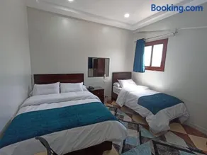 Dream Hotel - Image 5