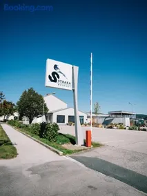 Weingut Straka - Image 1
