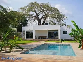 4 U Luxury Bungalows Diani - Image 1