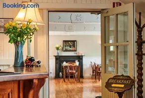 Hylands Burren Hotel - Image 4