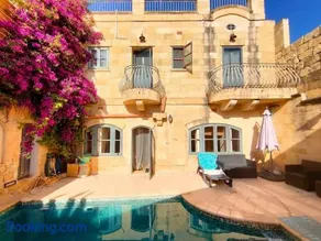 Charming Room in Villa with pool, Gozo-TripInnGozo - Image 1