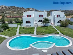 Johns luxury villas naxos - Image 1