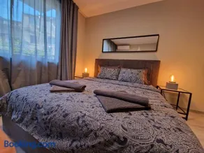 Marsselis Luxe Port Apartment - Image 2