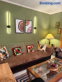 4 Seasons Apartment - Image 1