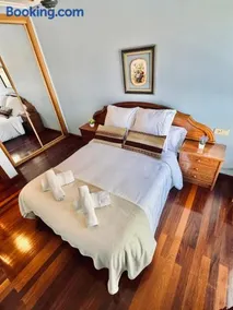 Puerto Chico Beach & Center Apartment - Image 2