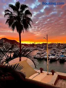 Marina Cabo Plaza "Casa Pura Vida" 108A - Image 1