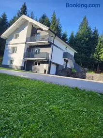 Green Garden House - Image 2