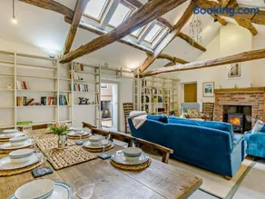 6 Bed in Penrith oc-95344 - Image 3