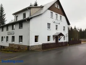 Twin room, shower, toilet, south - Image 2