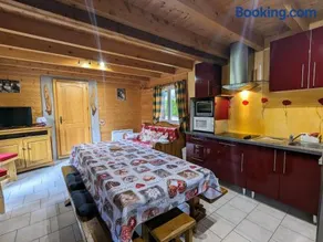 Chalet en bois avec jardin, proche ski et randonnée, équipé pour 8 pers. à Vagney, Vosges - Image 1