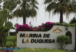 Marina La Duquesa Beach Resort Apa - Image 2