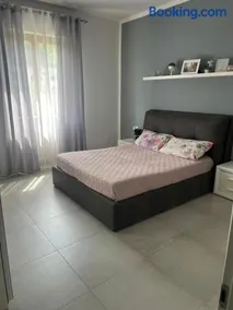 River Apartment - Image 2