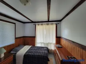Chalet with great lake view - Image 3