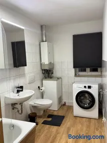 Stilvolle Wohnung im Herzen von Arnstadt, modern & zentral - Image 2