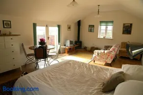 Cools Farm B&B + Cottages - Image 3
