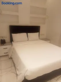Boutique Hotel El Mesaadia - Image 4