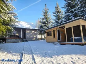 Domek nad stawem - Image 1