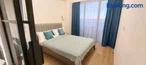 3-Room Seaview Apartment at Bamboo Beach - Image 2