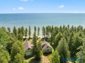 Tranquility Bay Getaway by Simple Life Rentals - Image 3