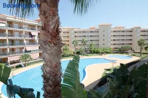 Global Vacacional, Practico apartamento con piscina en Canet de Berenguer - Image 1