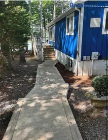 Private Beach & Two Story Dock Public Side Lake Anna Virginia - Image 4