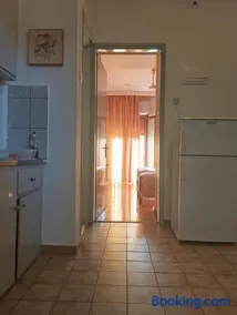 IZEΛA Hotel - Image 4