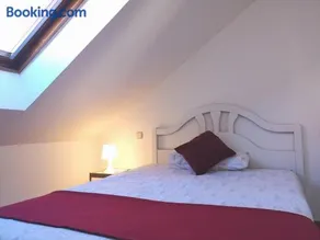 Apartamento en Centro Historico de San Lorenzo de El Escorial - Image 5