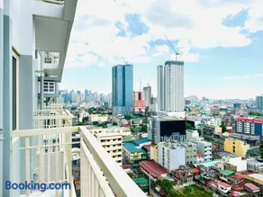 Coast Residences - 2 Bedroom with Balcony facing Mall of Asia, Manila Bay & Pool View - Image 5