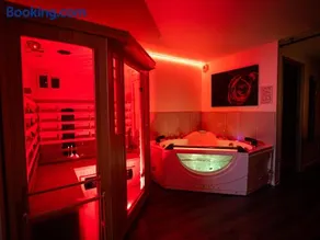 Nuit Défendue - Jacuzzi, sauna & expérience intime avec pièce secrète - Image 2
