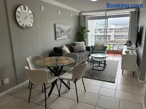 Tyger waterfront apartment - Image 2