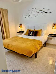 El Pez Newly renovated apartment in La Santa - Image 4