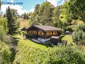 Peaceful Mountain Chalet for 4, with Garden, Games & BBQ - Image 1