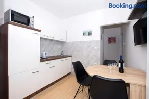 Apartment Korino - Free Private Parking - Two Big Rooms - Image 2