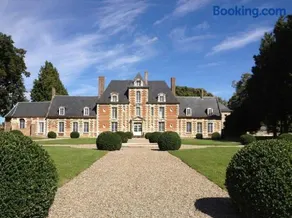 Chateau de Vauchelles - Image 1