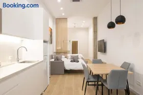 Luxury Apartments Oceanografic - Image 2