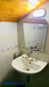 Къща за гости Роза - Image 3