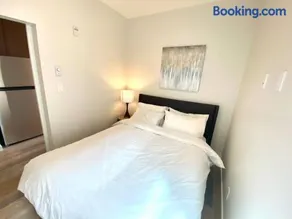Lovely Brand New Suite - Image 5