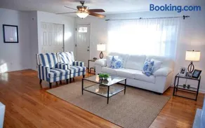 Cozy 3 Bedroom Home - Image 1