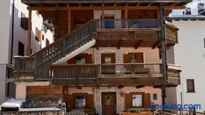 Sweet Suite - Image 2