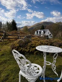 Cragmhor B&B - Image 1