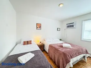 Spacious and Convinient near NYC Parking Available - Image 2