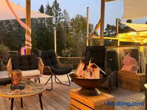 Cozy 6 Bedroom Holiday House in Oslos Countryside - Image 3